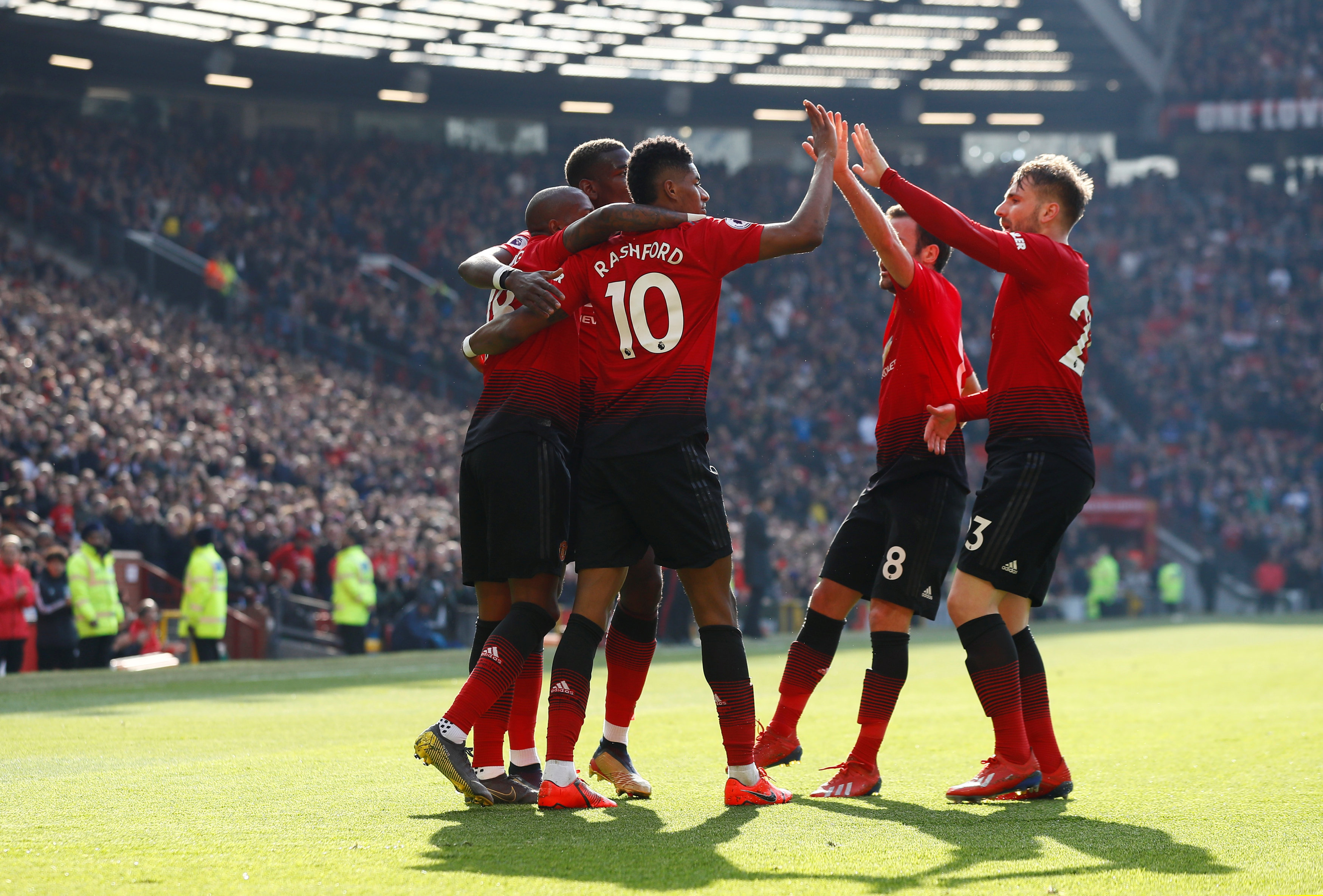 入及相关周 入及相关周